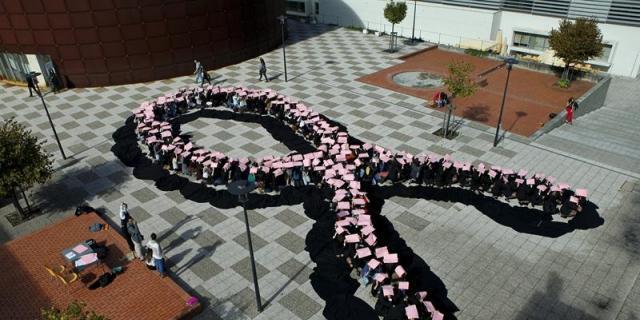 Galapagar se suma a la celebración del Día Mundial contra el Cáncer de Mama