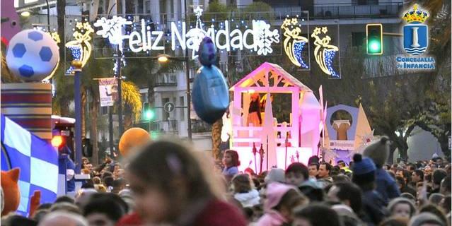 Las familias de Humanes podrán participar en la Carroza de Reyes