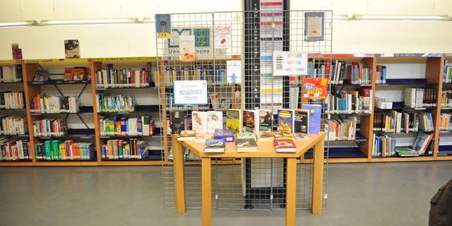 El programa de tertulias lingüísticas de Pozuelo continuará en la Biblioteca Municipal Rosalía de Castro