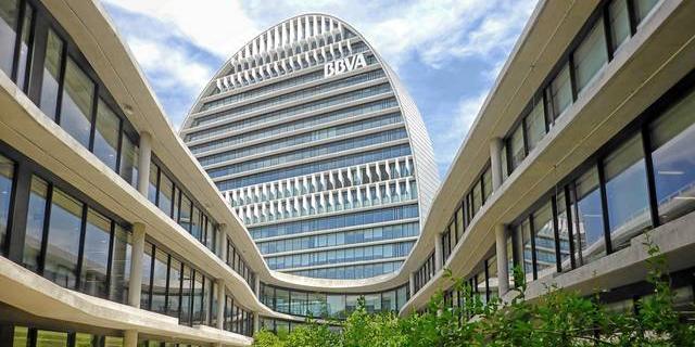 BBVA ofrece el Carné Internacional para Estudiantes