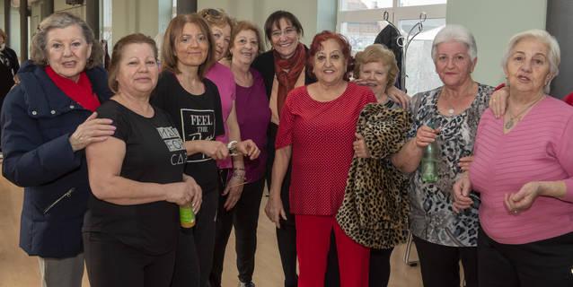 Cerca de 6.500 personas disponen de la tarjeta de usuario de los centros de mayores de Pozuelo de Alarcón