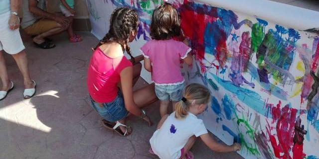 Sevilla la Nueva y Comunidad renuevan el convenio para mantener los CEI gratis