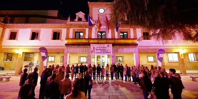 Las Rozas celebró un acto conmemorativo por el Día del Cáncer de Mama