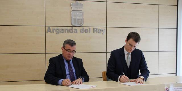 Arganda firma un convenio de colaboración con el Instituto “Claudio Galeno”
