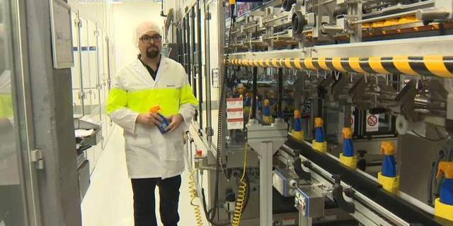 La fábrica de Nivea en Tres Cantos produce y dona 5.000 botellas diarias de soluciones hidroalcohólicas