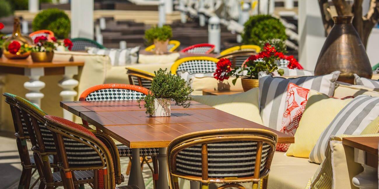 Las Rozas facilitará la ampliación de terrazas y la venta al aire libre para el comercio tradicional