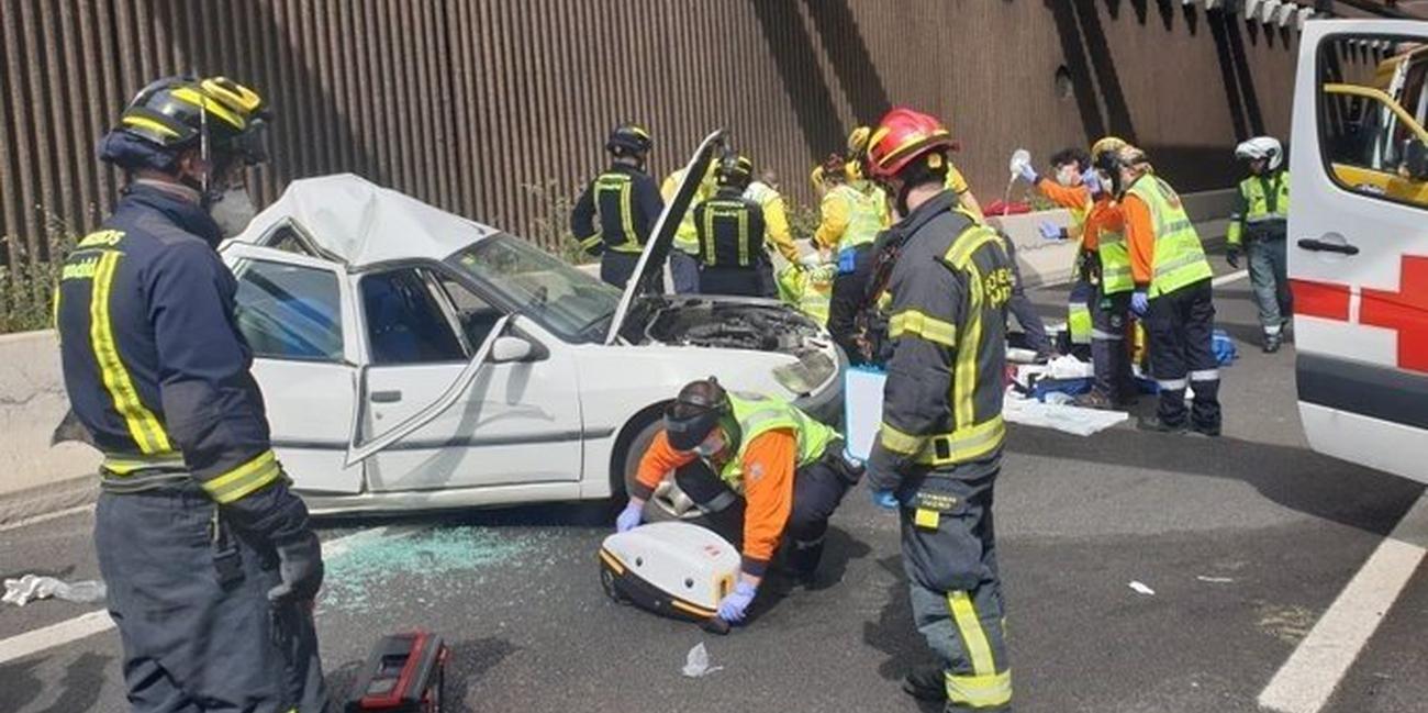 Muere un conductor tras ser embestido por una furgoneta en la M-40