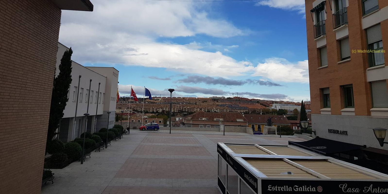 Arroyomolinos permitirá ampliar el espacio de las terrazas y aplazar el pago de la tasa a 2021