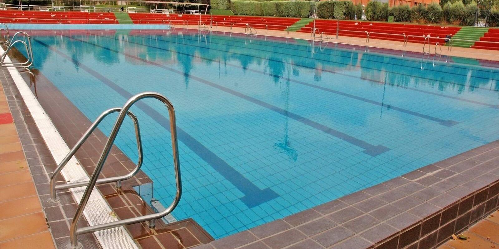 Las piscinas municipales de Madrid abrirán el 1 de julio con el 30% de aforo