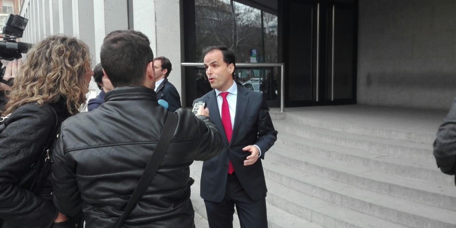 Imputan al rector de la URJC malversación de caudales públicos, falsedad en documento público y prevaricación