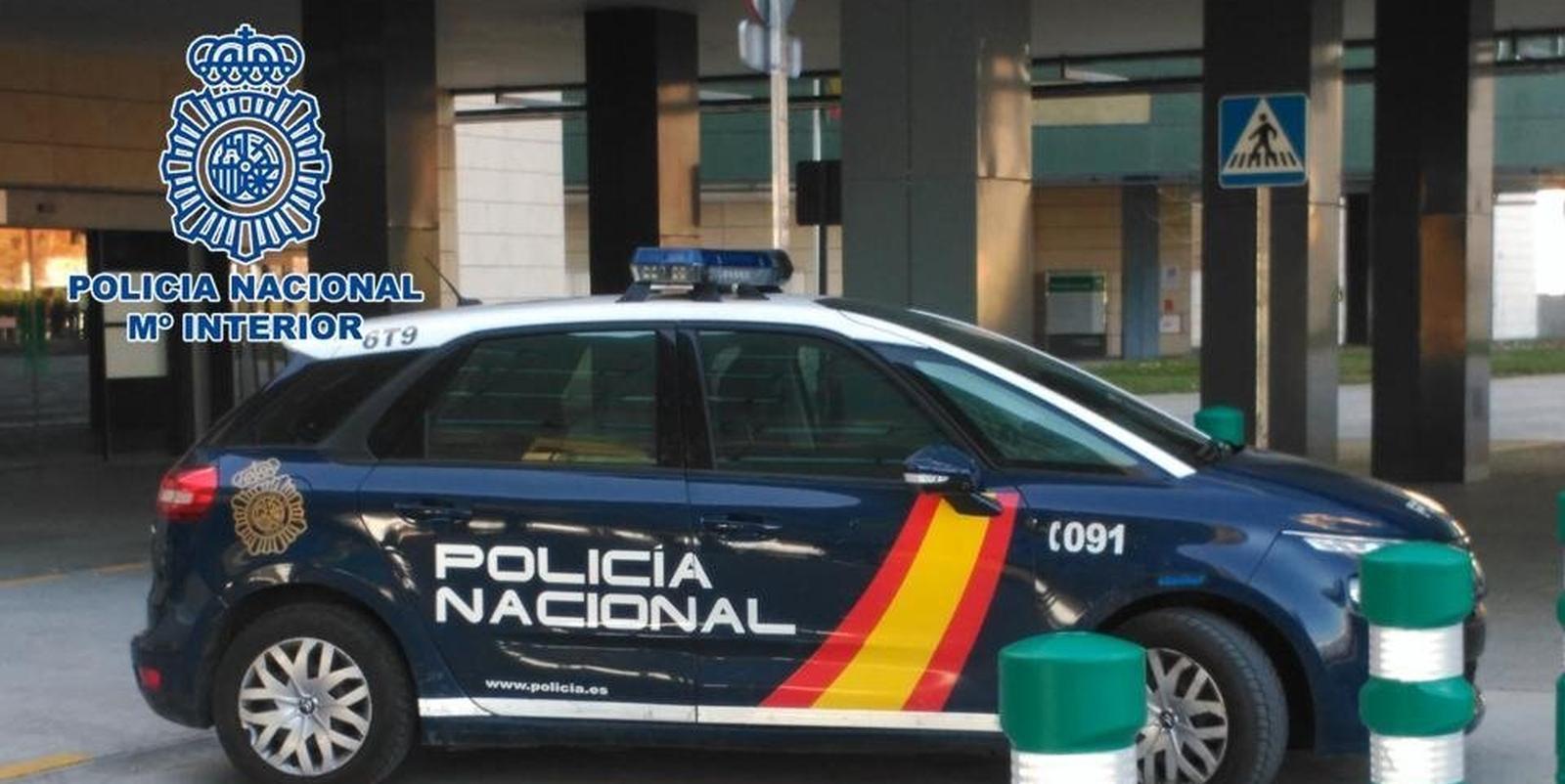 Desarticulan una organización dedicada al tráfico de migrantes dominicanos a través de Barajas