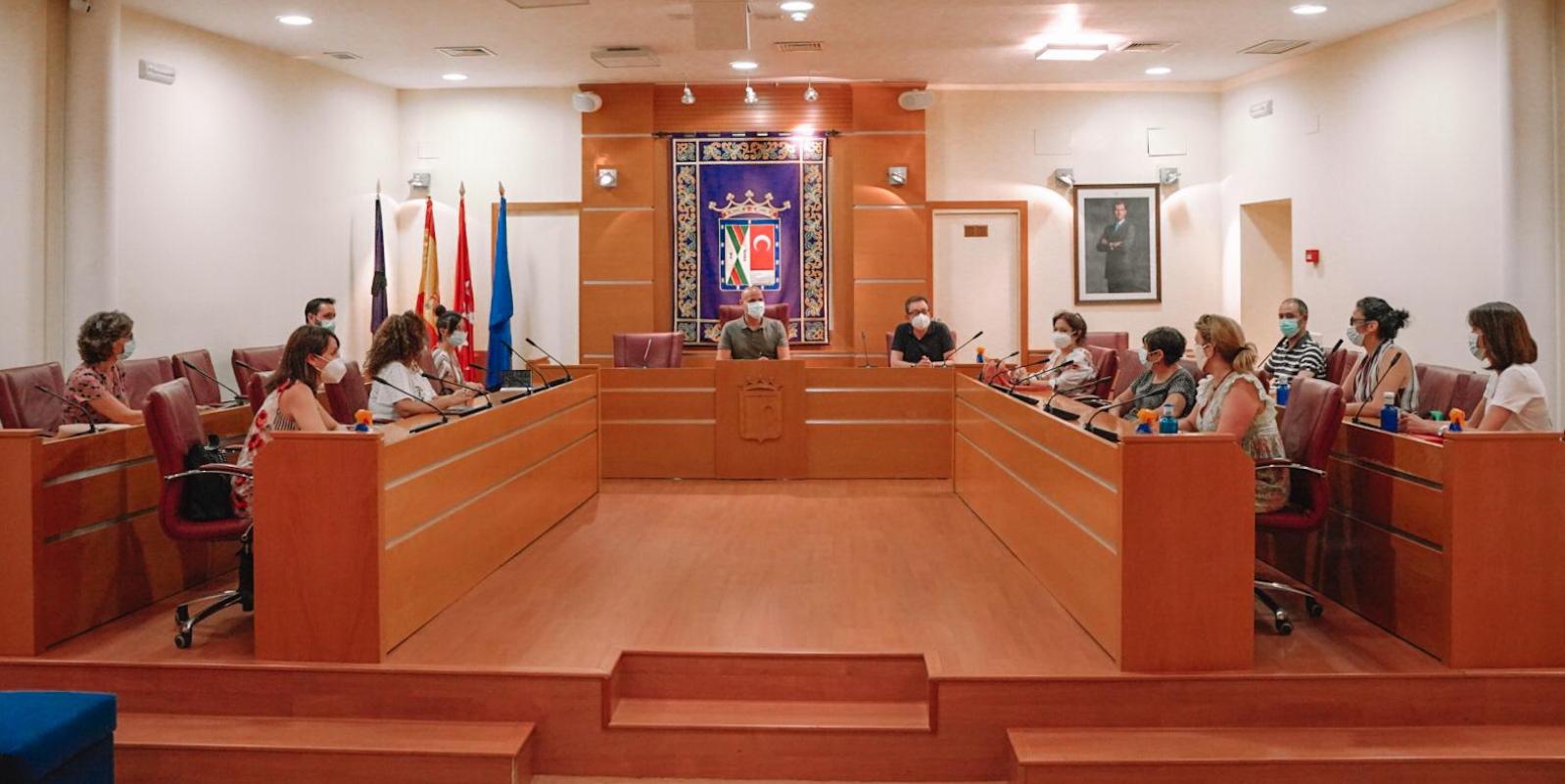 El Ayuntamiento de Colmenar Viejo se reúne con los colegios del municipio