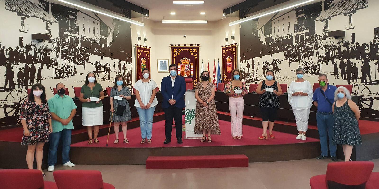 Galapagar hace entrega de los 12.715 euros recaudados en la V Marcha Solidaria