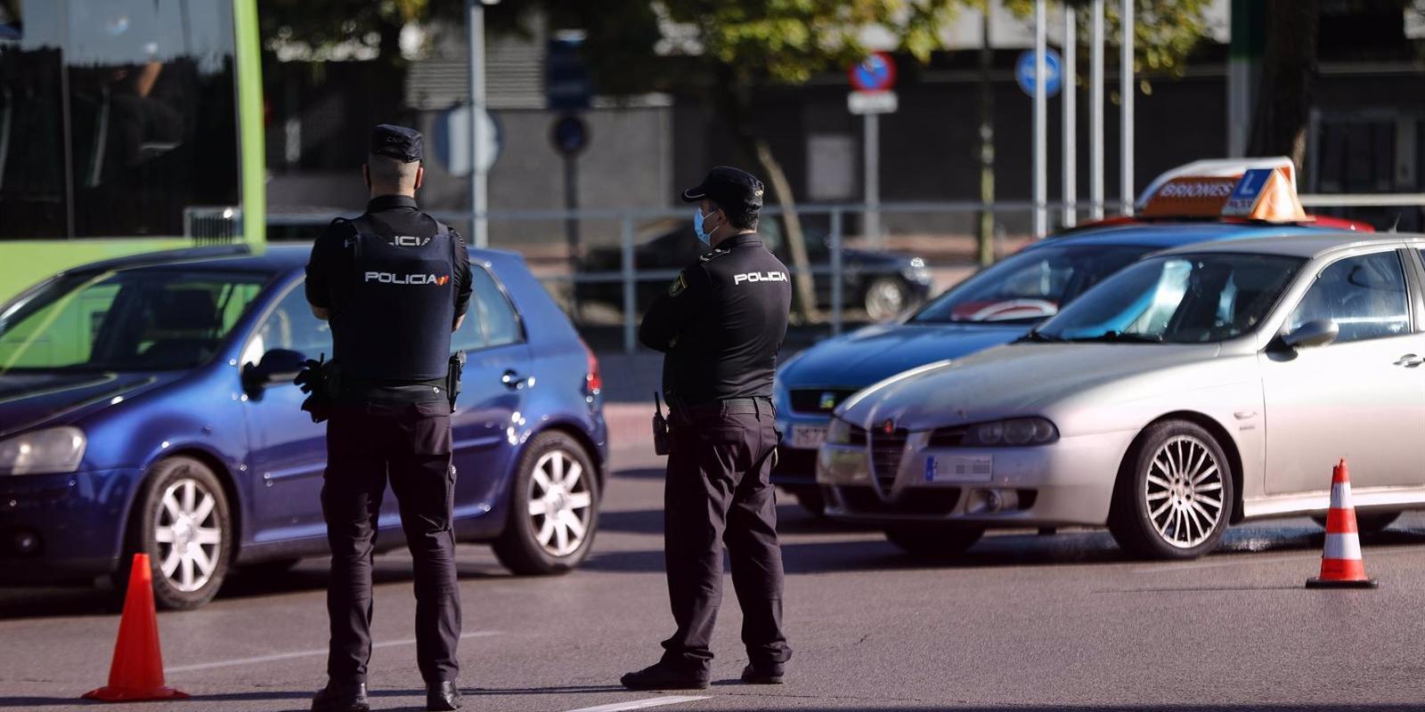 El Gobierno regional controlará los movimientos entre la media noche y las 6 horas para evitar botellones y fiestas
