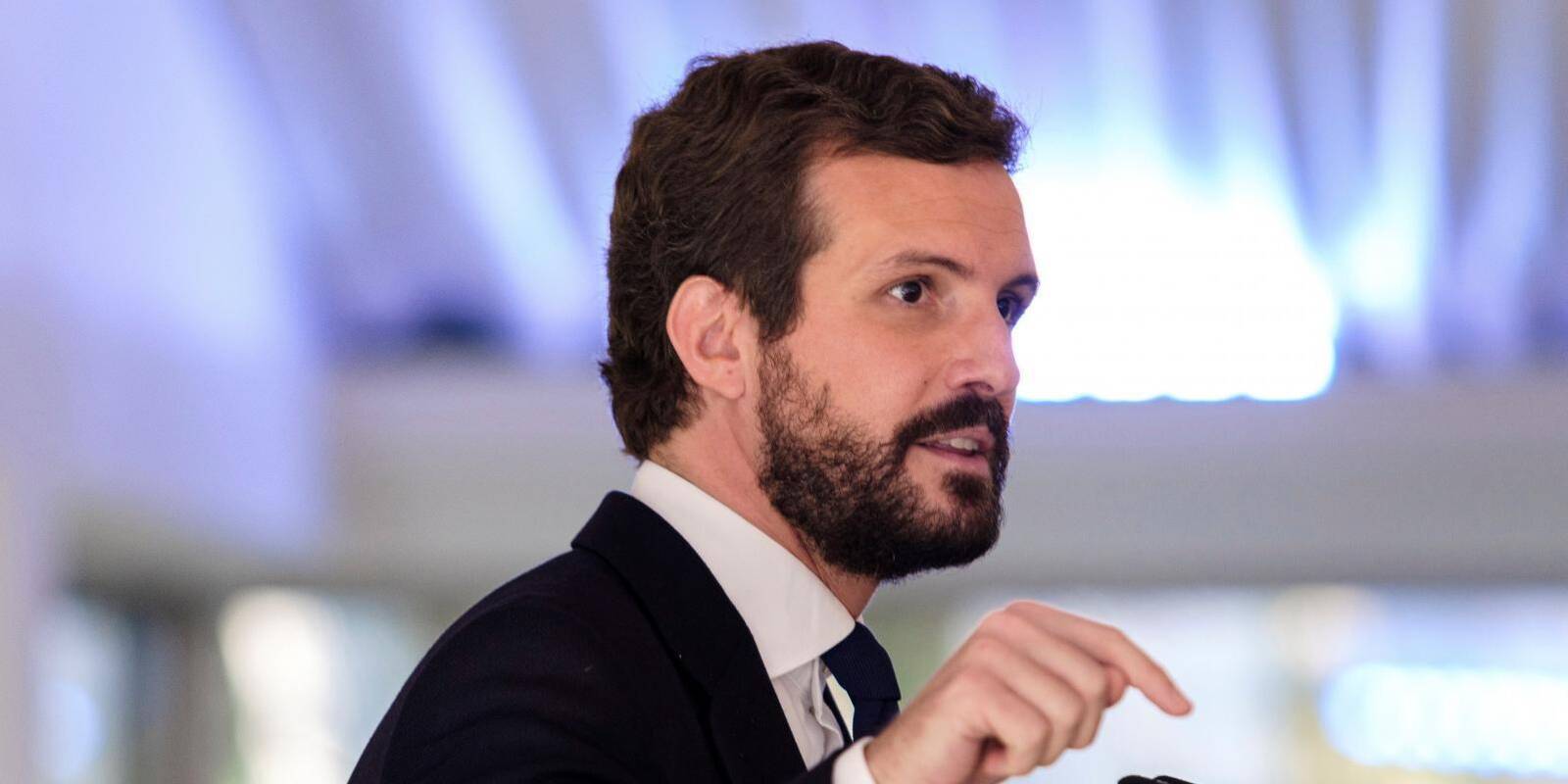 Casado moviliza al PP para frenar la Ley Celáa y asegura que si llega a Moncloa derogará
