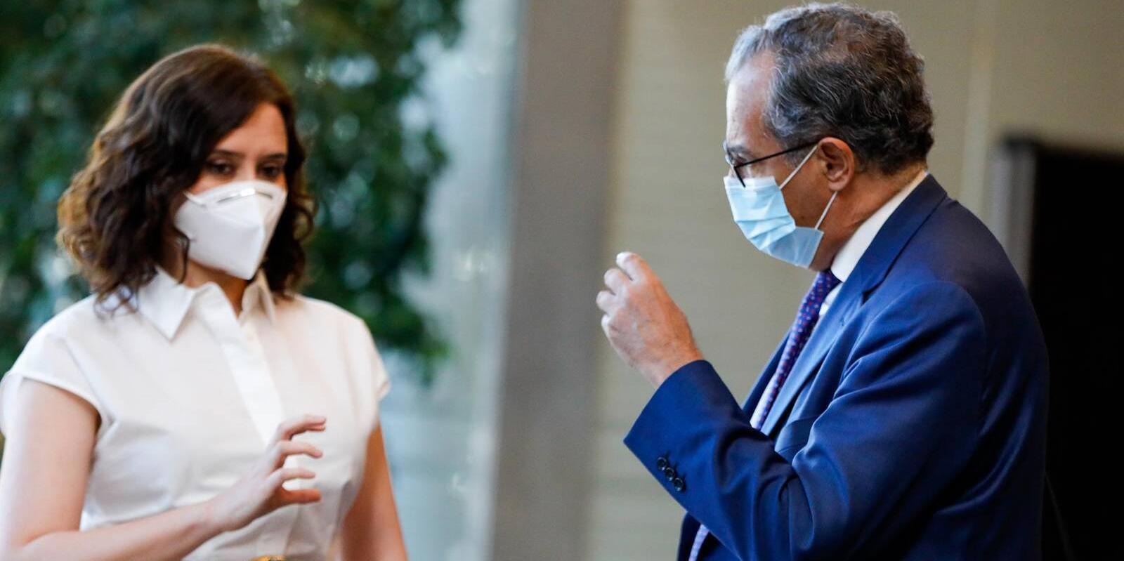 La Comunidad de Madrid se plantea recurrir la ley Celaá al Constitucional y al Contencioso Administrativo