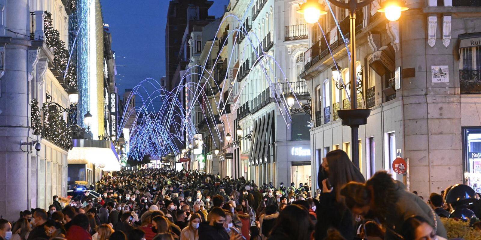 La Comunidad suspende las campanadas de fin de año y limitará las cabalgatas