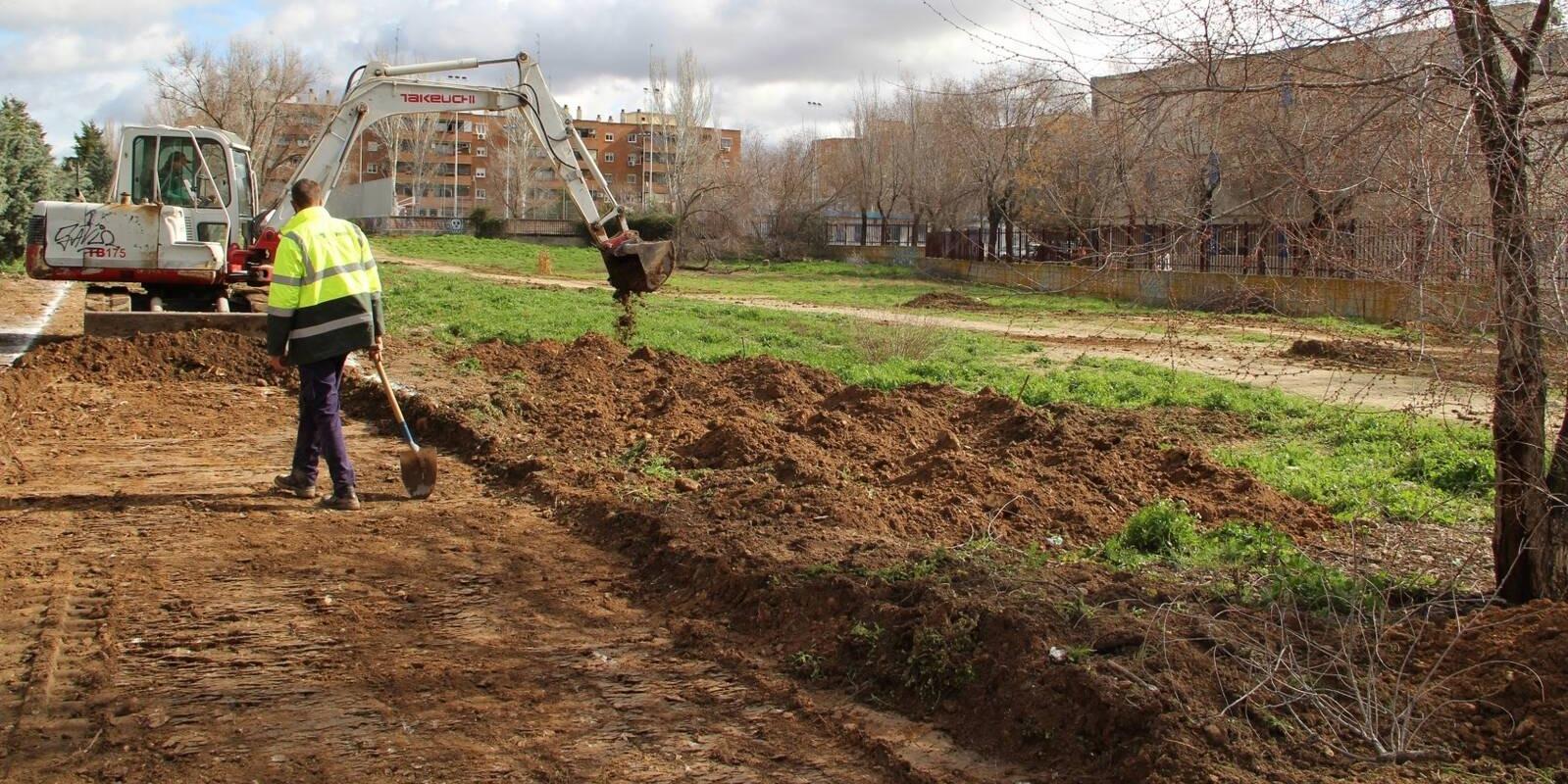 Arganda del Rey comienza la construcción de dos zonas de esparcimiento canino