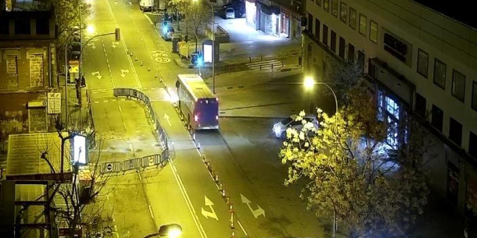 Se derrumba la fachada de un edificio deshabitado en Marqués de Viana