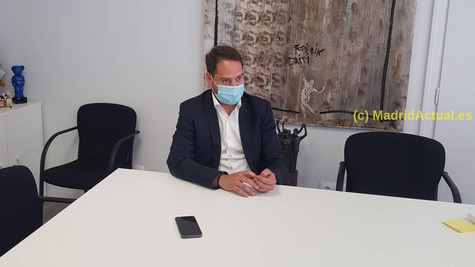 Ignacio Vázquez: “Nos estamos dejando la piel por nuestros vecinos”