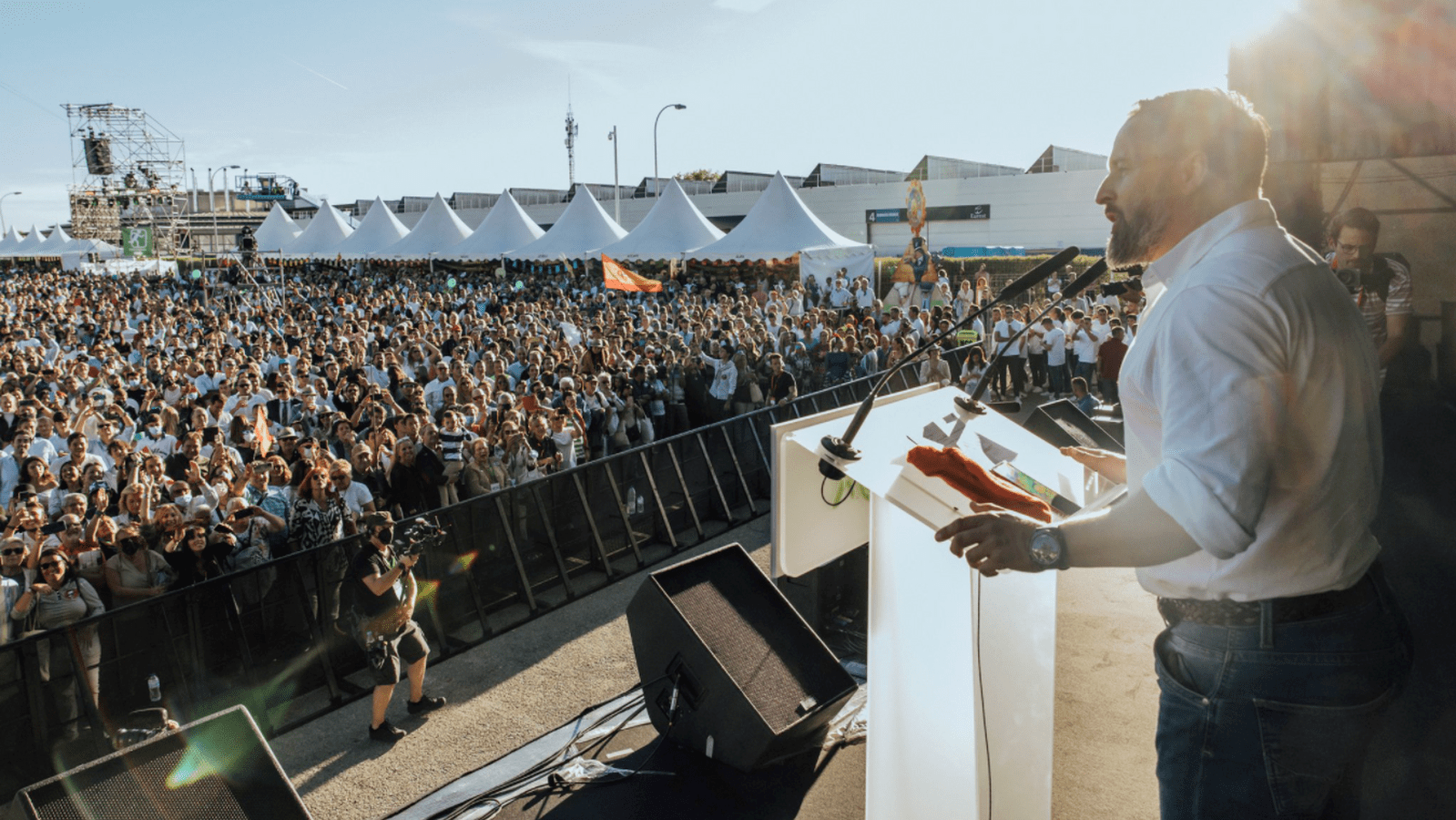 Abascal clausura 'Viva 21' con un duro discurso contra el PP