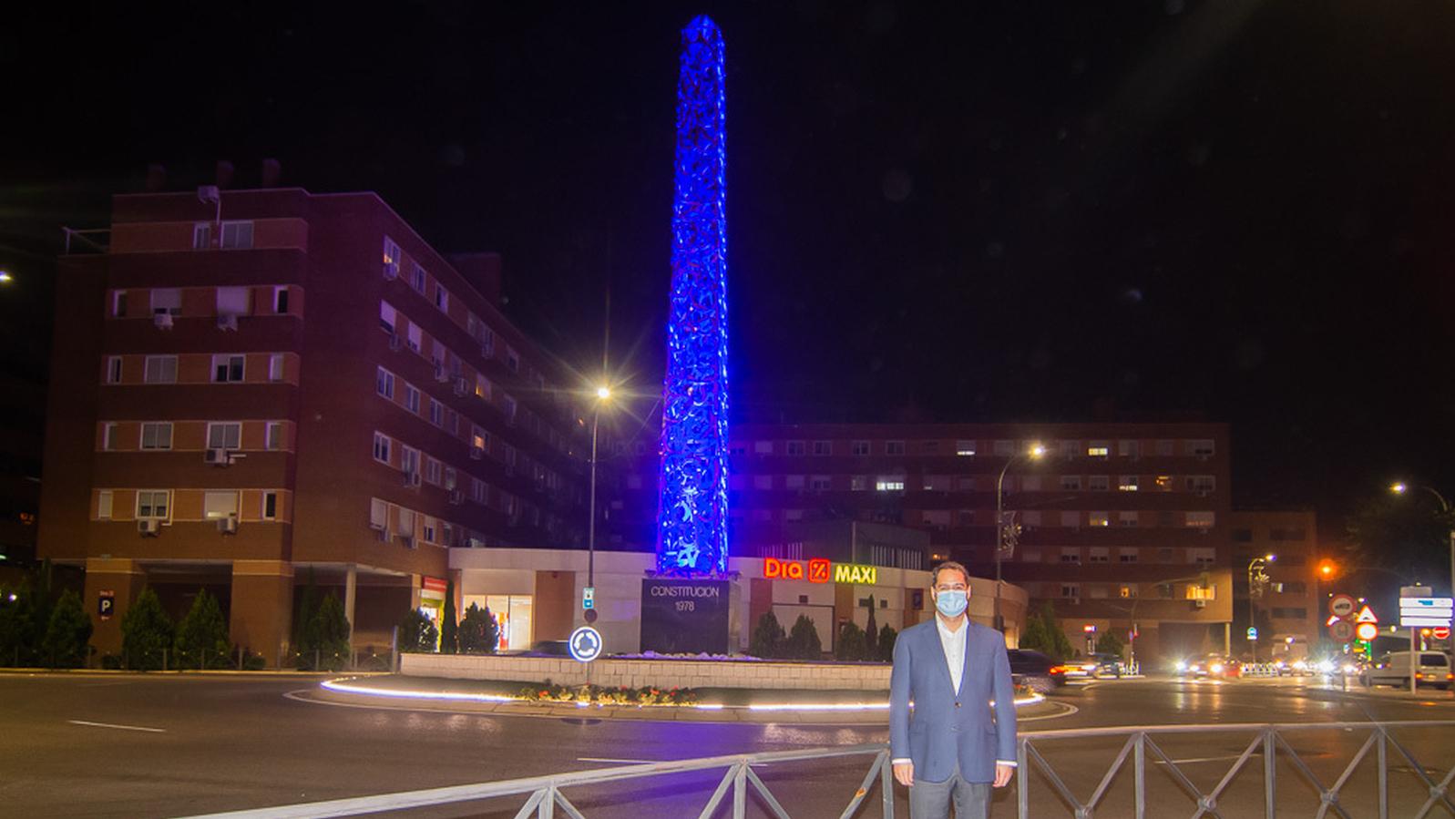 Torrejón mejora la iluminación de las rotondas situadas en la avenida de la Constitución