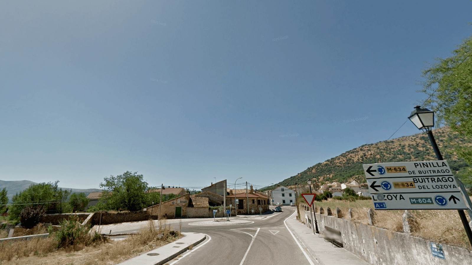 Unidades móviles llevarán los servicios bancarios a los pequeños municipios de la Comunidad