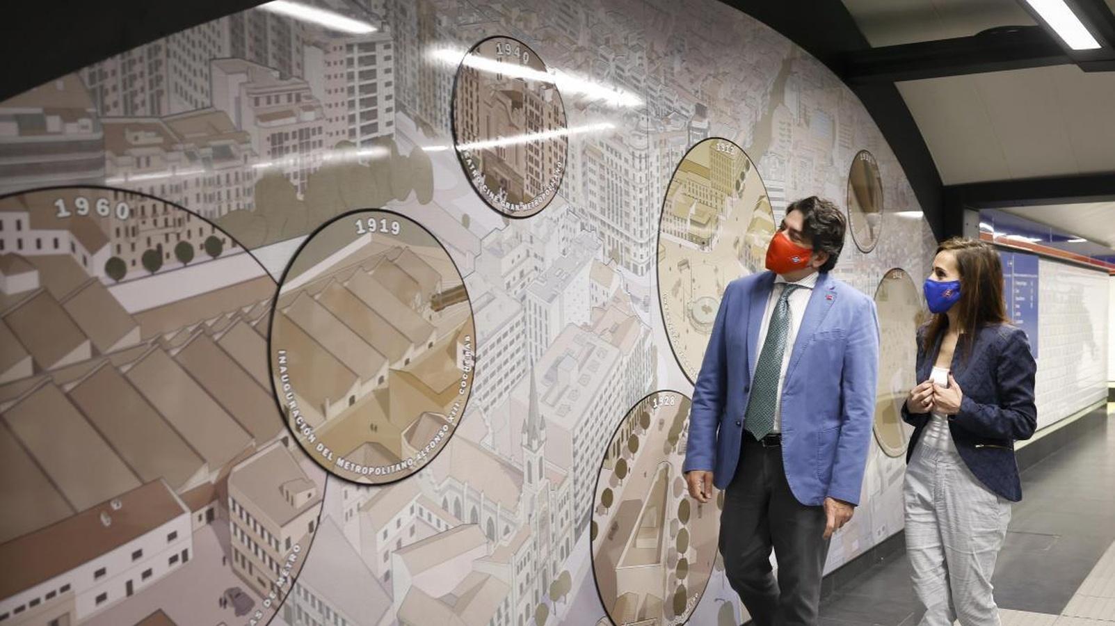 Finaliza la reforma de la estación de Cuatro Caminos, que recupera su histórico tótem