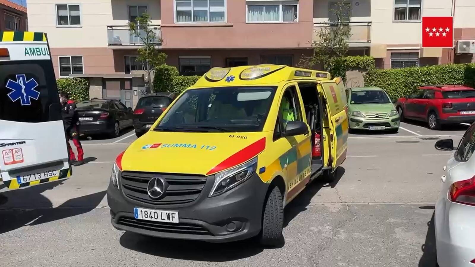 Herida una motorista de 17 años al colisionar con otra moto en Villanueva de la Cañada