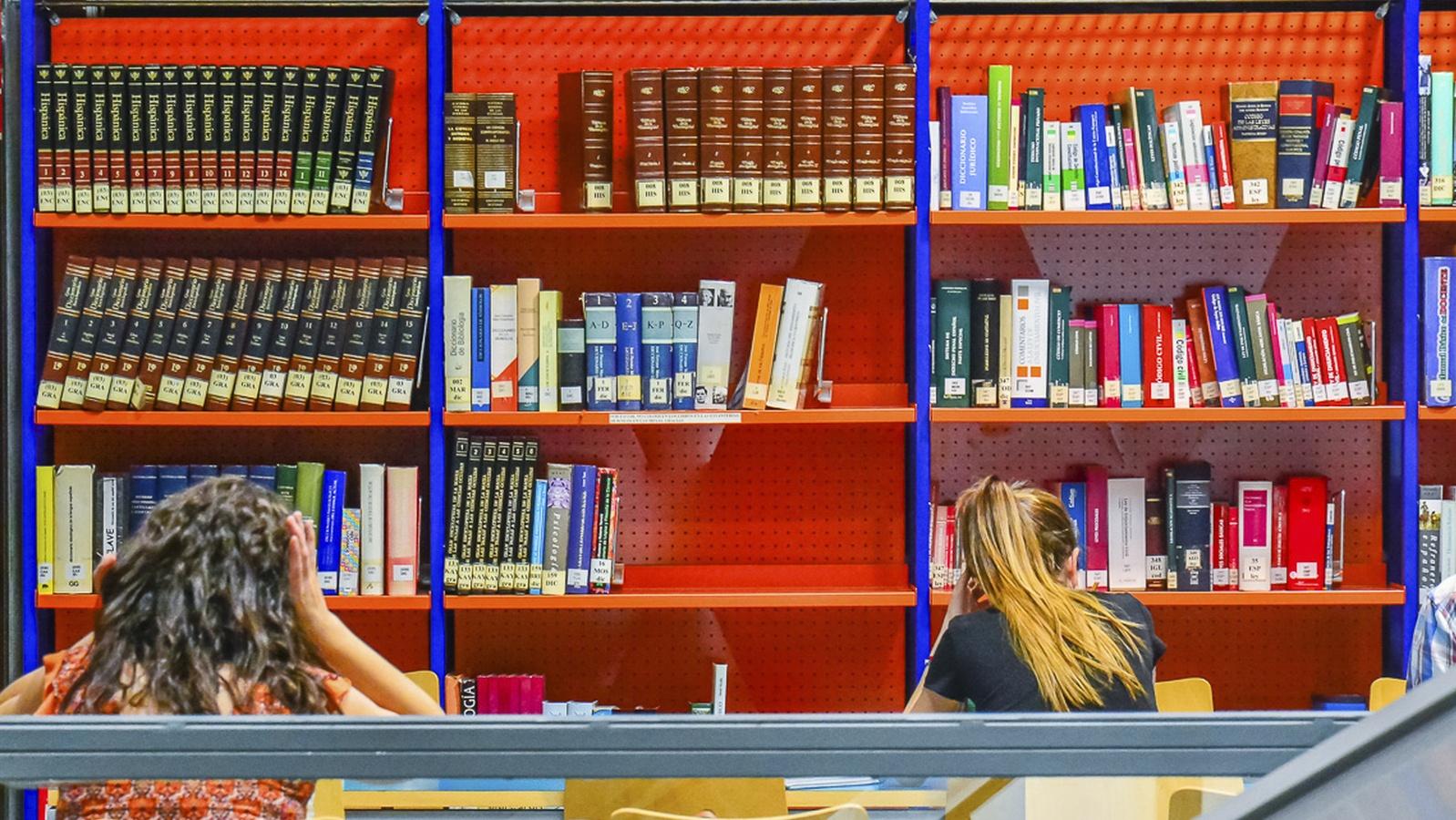 La Biblioteca Central de Torrejón y la de La Caja del Arte amplían sus horarios por exámenes