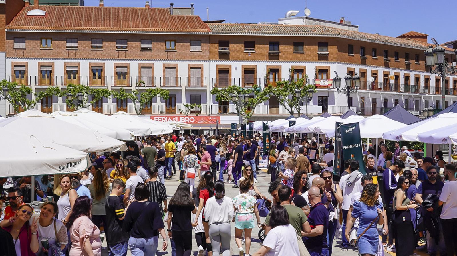El alcalde de Torrejón resalta la iniciativa 'Saborea Torrejón', que ayuda a "sostener" al sector hostelero de la ciudad