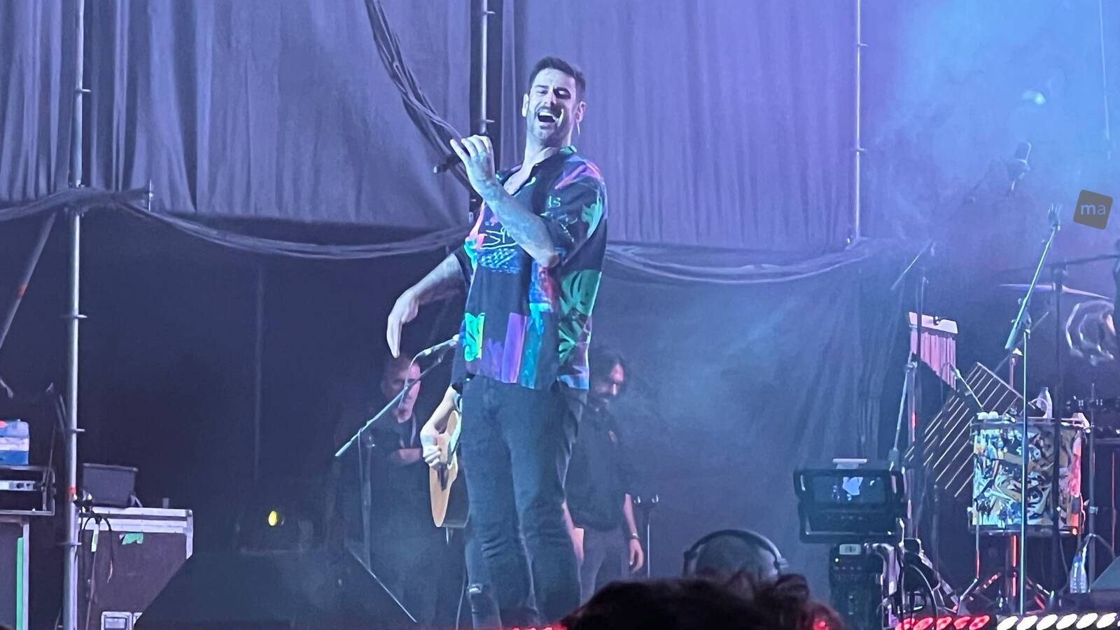 Lleno hasta la bandera para disfrutar de Melendi en las fiestas de Las Rozas