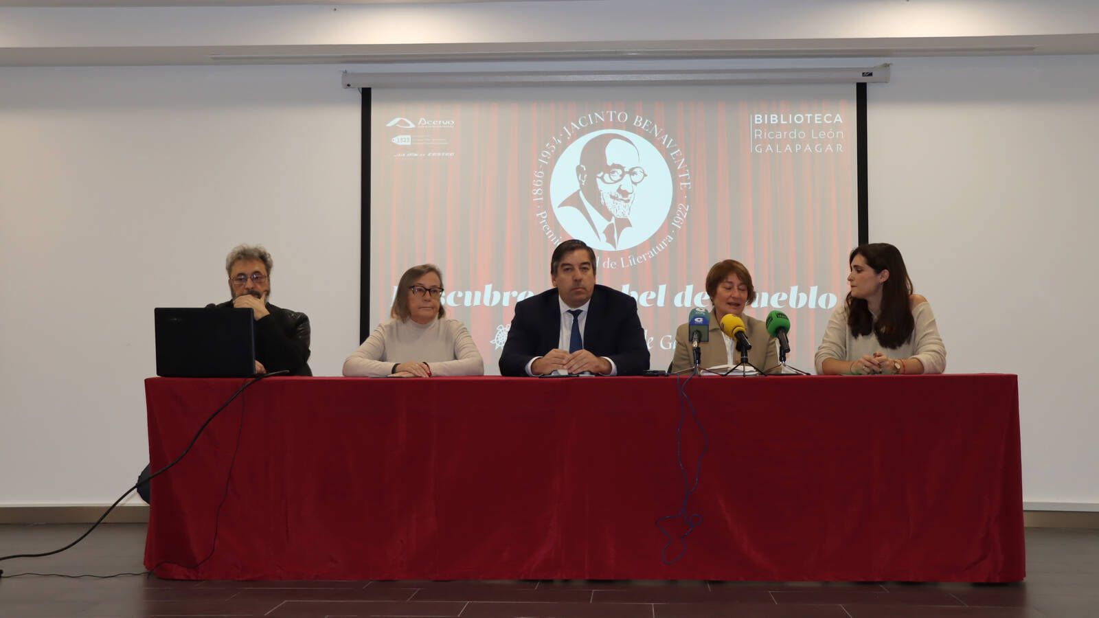 Galapagar presenta la campaña de difusión “Descubre al Nobel del Pueblo”