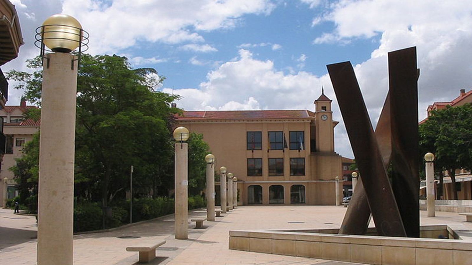 ¿Qué ver y hacer en Velilla de San Antonio?