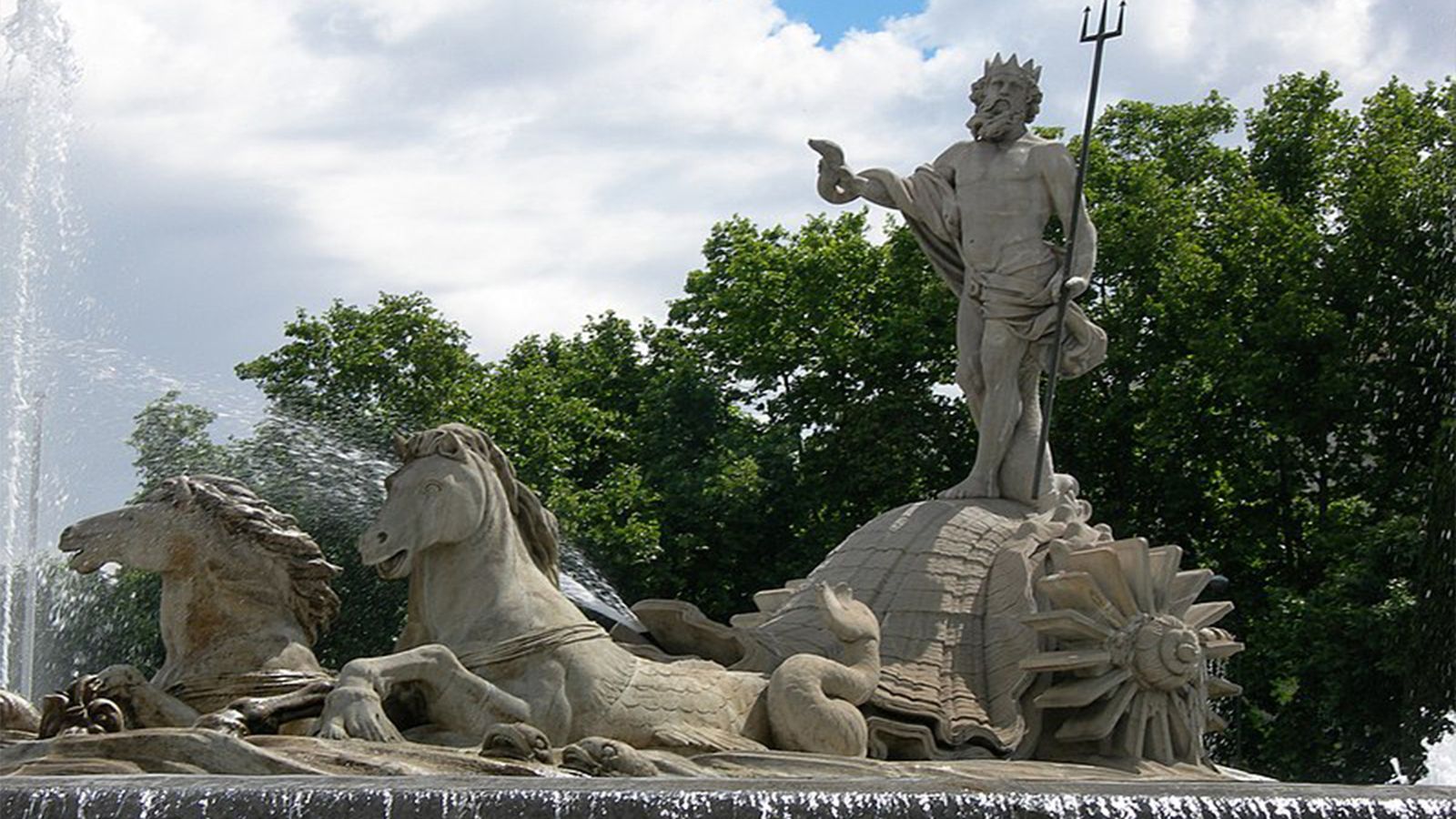 Madrid reformará el Paisaje de la Luz, Neptuno y lanzará una Bienal de Flamenco en 2025