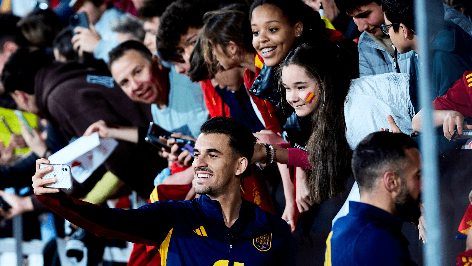 La nueva selección de Luis de la Fuente arranca con un multitudinaria primera sesión en Las Rozas