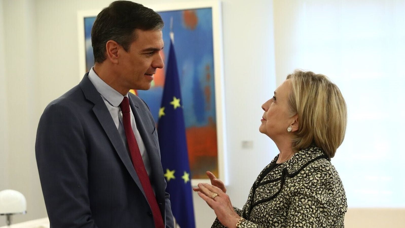 Sánchez dice que la derecha domina en los medios y cree que será acusado de pucherazo en las generales
