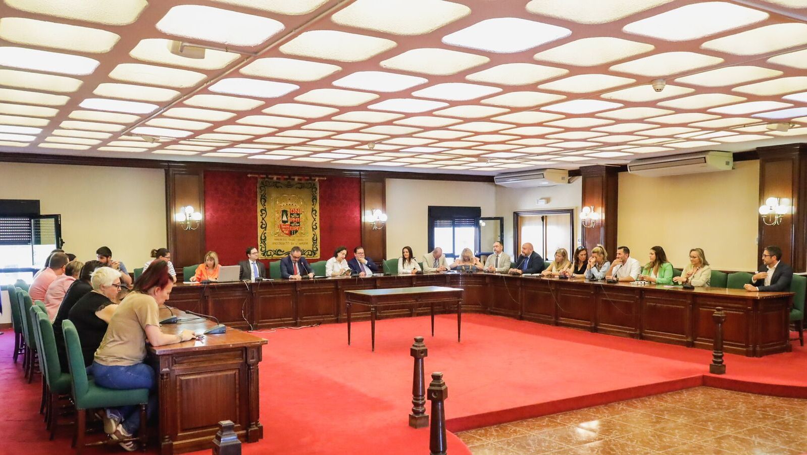 Constituida la nueva Junta de Gobierno de Móstoles y las cinco presidencias de distritos