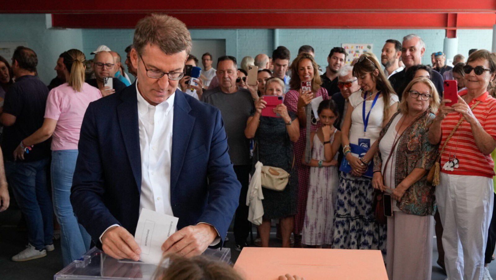 Feijóo reivindica "su derecho a formar gobierno" y pedirá que se permita su investidura