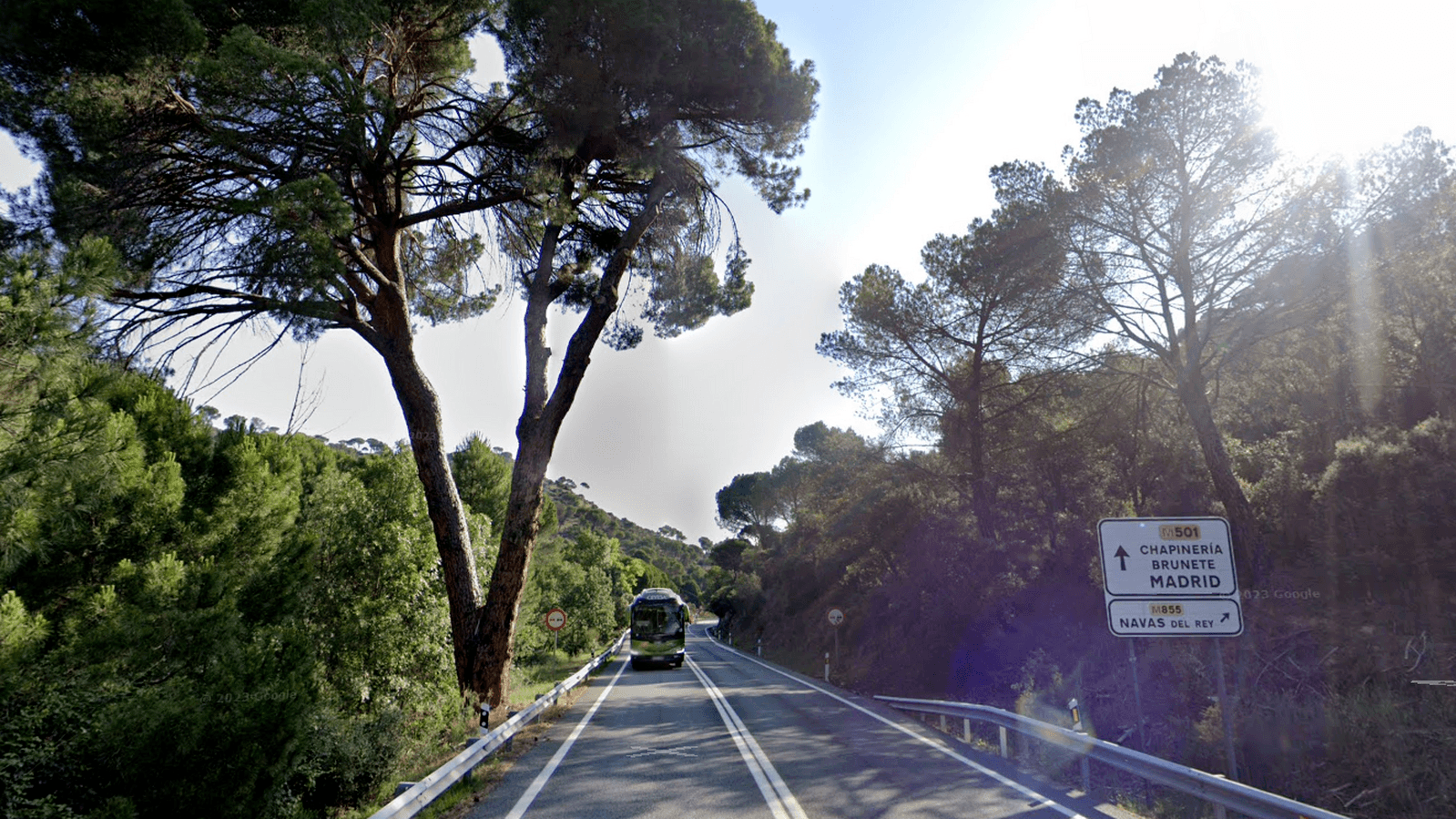 Reapertura de la M-855 tras la reparación del drenaje de la M-501 cortada por la DANA