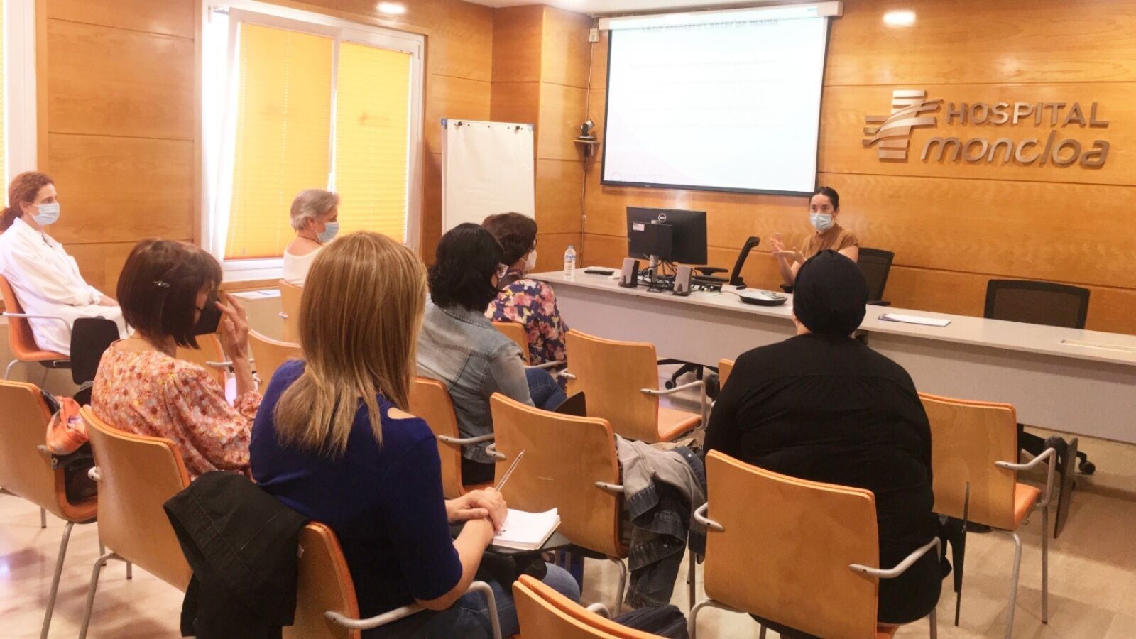 HLA Moncloa celebra la II edición de la ‘Escuela de pacientes con cáncer de mama’