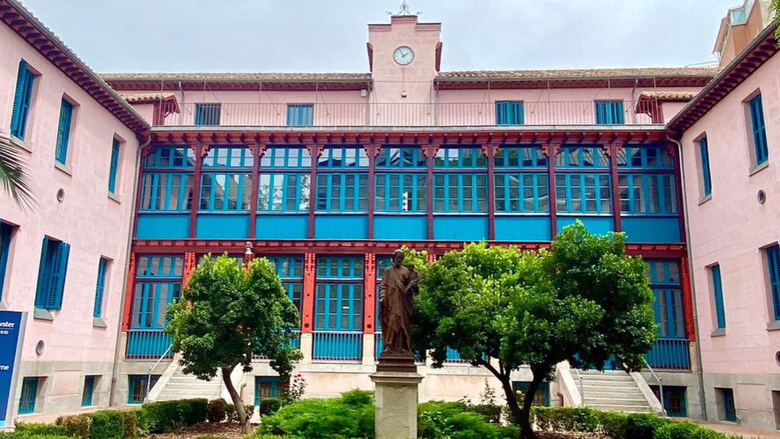 El Ayuntamiento de Madrid emite la orden de cese de actividad del colegio privado americano Brewster, en Chamberí