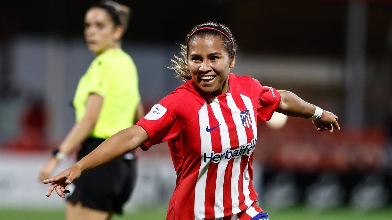 Leicy Santos: "La Liga F crece cada año, he visto una evolución y eso representa una mejoría inmensa"