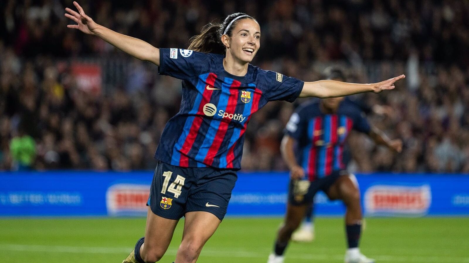 El líder Barça Femenino vence sin problemas al colista Rosengard