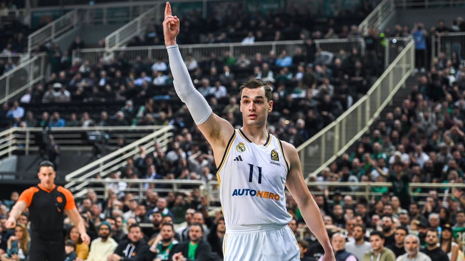 El Real Madrid quiere ampliar la racha en Belgrado ante el Estrella Roja