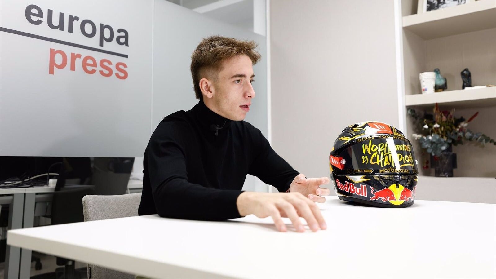 Pedro Acosta: "Lesionarme me ayudó bastante en el primer año en Moto2"