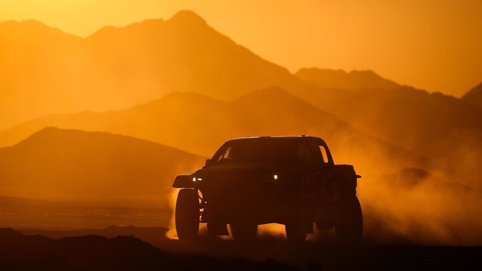 Sainz, a domar el Audi y dominar el Rally Dakar más indómito