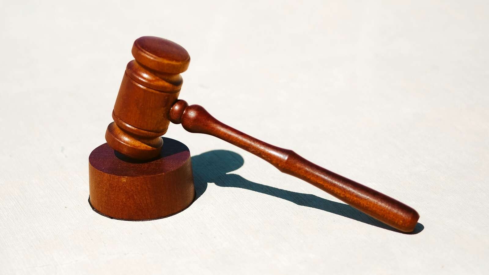 ¿Cómo elegir a un buen abogado penalista en Madrid?