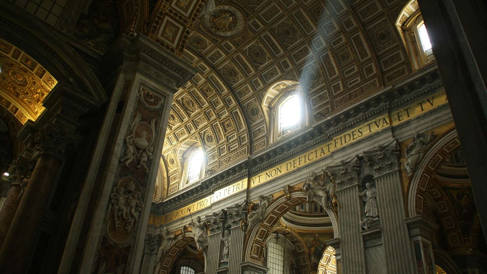 Fe y Web: Cómo estos dos mundos logran influirse mutuamente