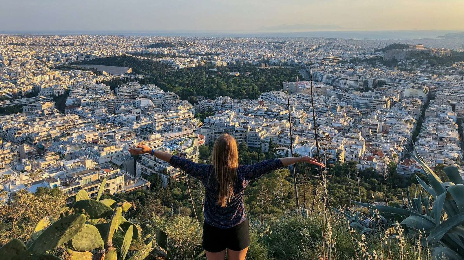 Madrileños sin fronteras: la nueva tendencia de teletrabajar y viajar